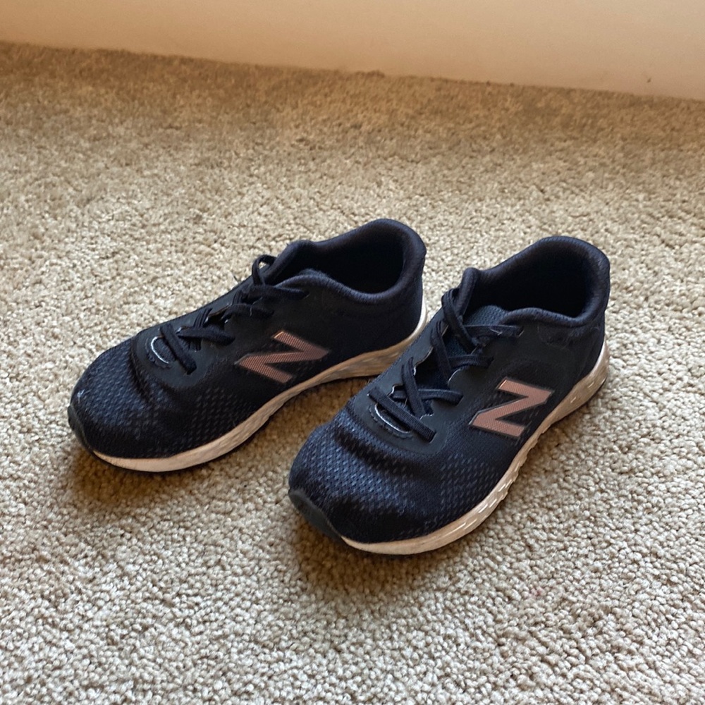 Black and rose gold accent girls New balance size 10.